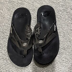Reef Black and Gray Women's Sandals